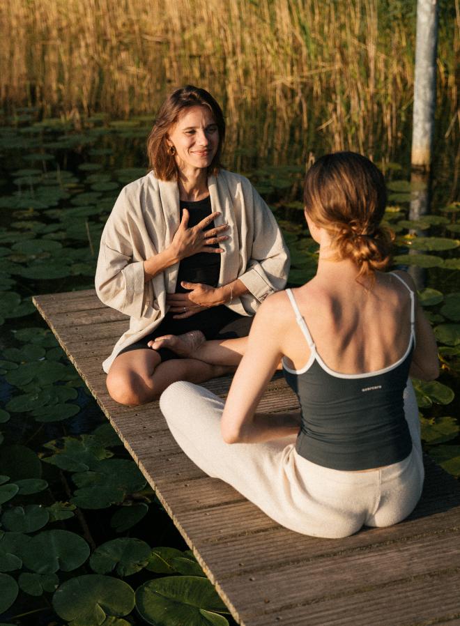 The confidence club aleks kop